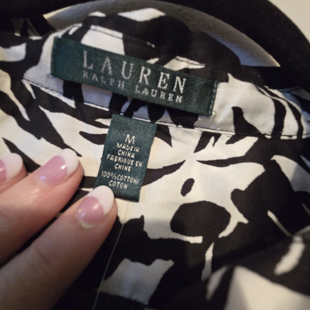 Lauren Ralph Lauren NWT Floral Top Women's MED Black Cotton Office Preppy Button - Picture 7 of 13